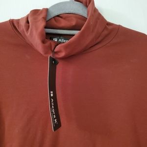 NWT Brown Turtleneck